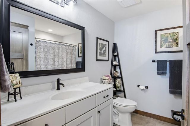 820 Willow Court, Eau Claire, WI 54703