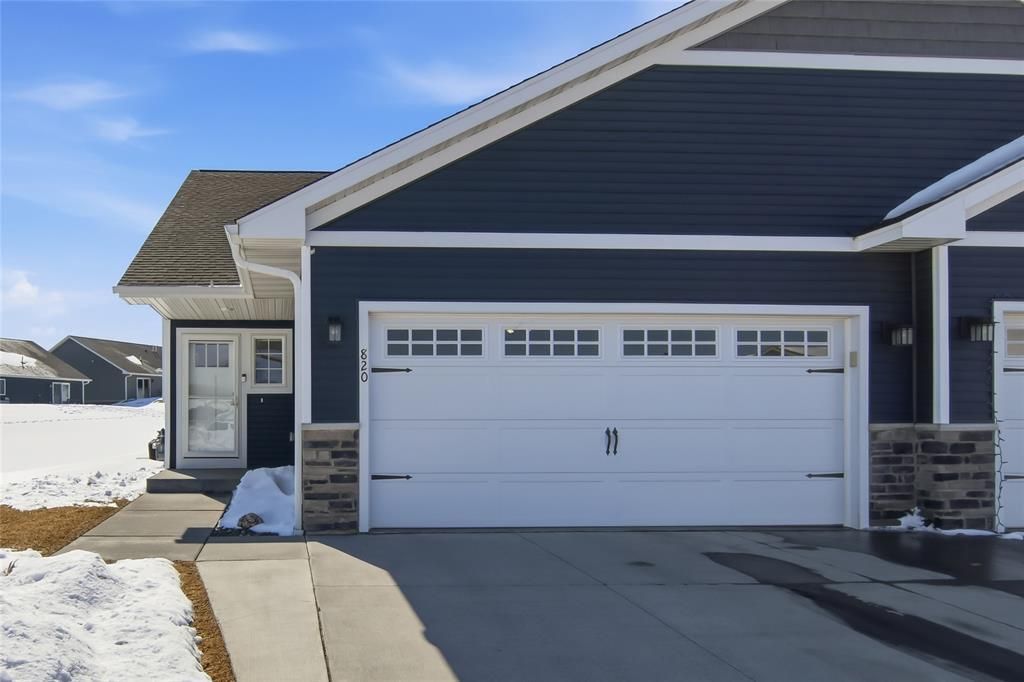 820 Willow Court, Eau Claire, WI 54703