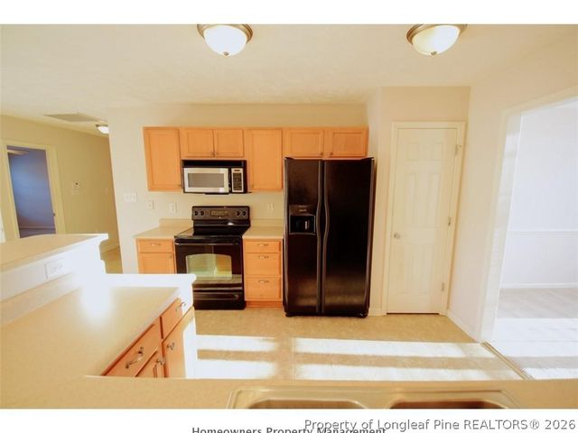 1420 Burford Court, Fayetteville, NC 28314
