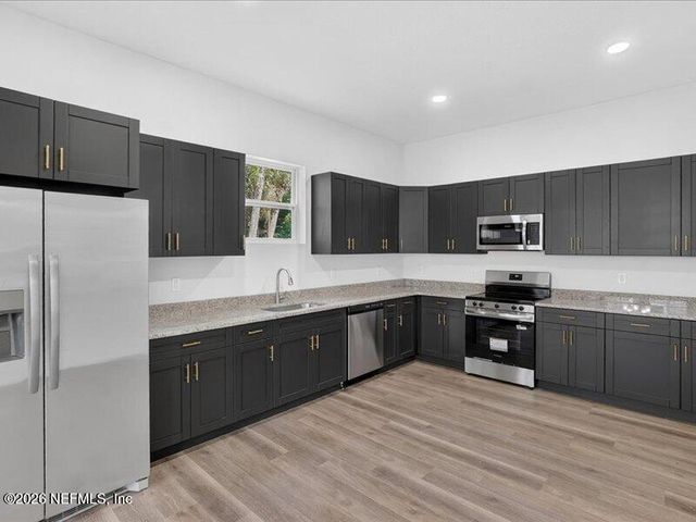 12486 GATE Road, Jacksonville, FL 32226