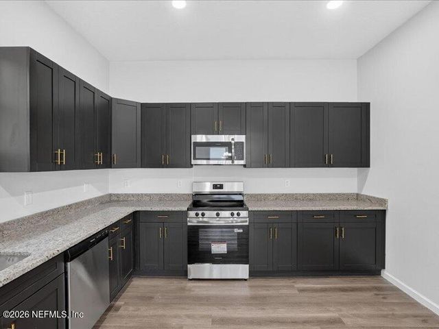 12486 GATE Road, Jacksonville, FL 32226