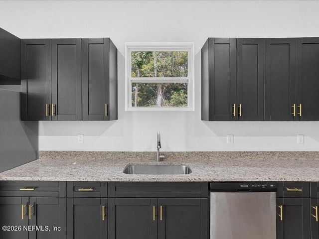12486 GATE Road, Jacksonville, FL 32226