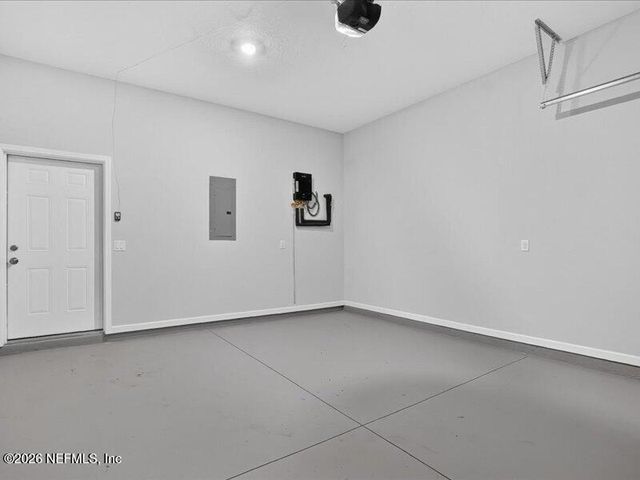 12486 GATE Road, Jacksonville, FL 32226