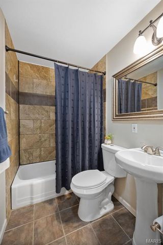 4200 Bordeaux Drive, St Louis, MO 63129