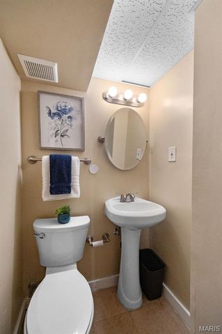 4200 Bordeaux Drive, St Louis, MO 63129