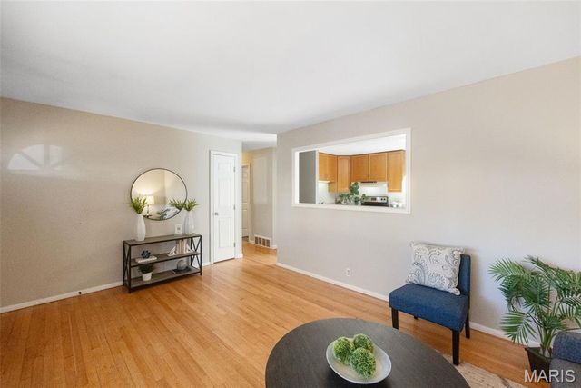 4200 Bordeaux Drive, St Louis, MO 63129