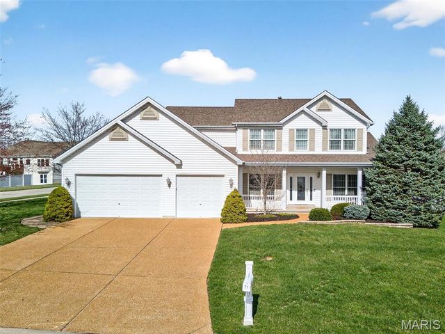 71 Harrisburg Court, St Peters, MO 63376