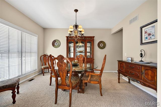 71 Harrisburg Court, St Peters, MO 63376