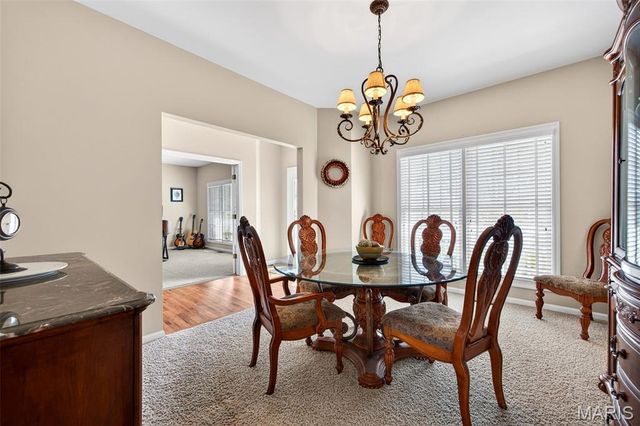 71 Harrisburg Court, St Peters, MO 63376