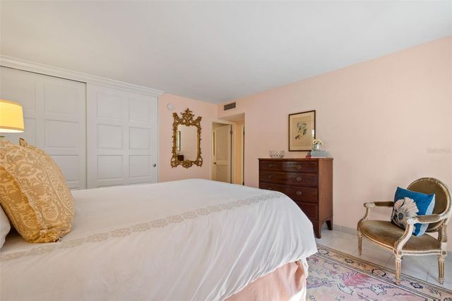 100 S INTERLACHEN AVENUE 101, Winter Park, FL 32789