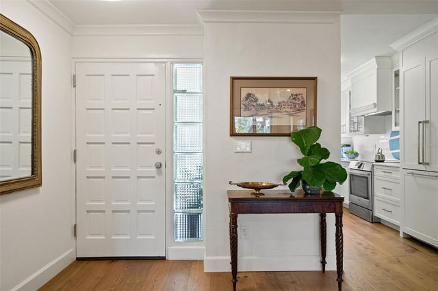 100 S INTERLACHEN AVENUE 101, Winter Park, FL 32789