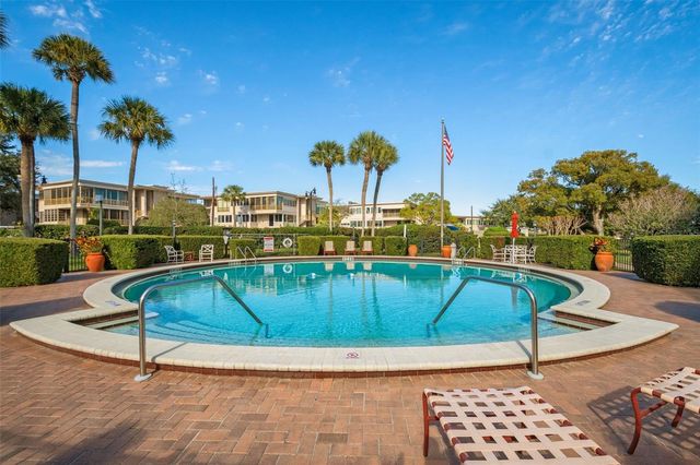 100 S INTERLACHEN AVENUE 101, Winter Park, FL 32789