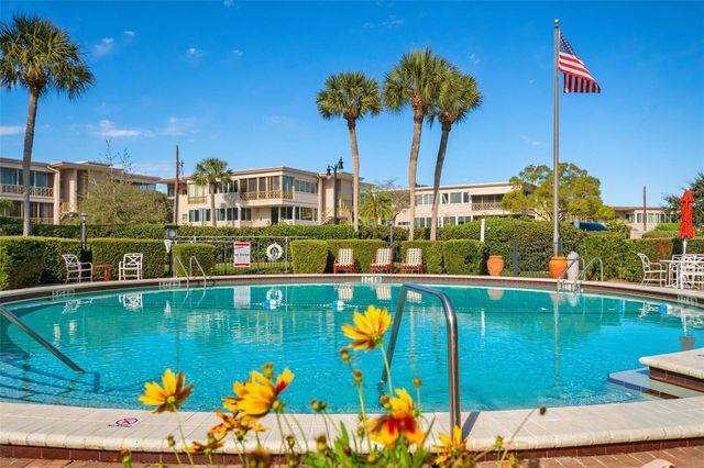 100 S INTERLACHEN AVENUE 101, Winter Park, FL 32789