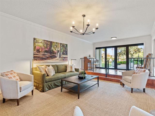 100 S INTERLACHEN AVENUE 101, Winter Park, FL 32789