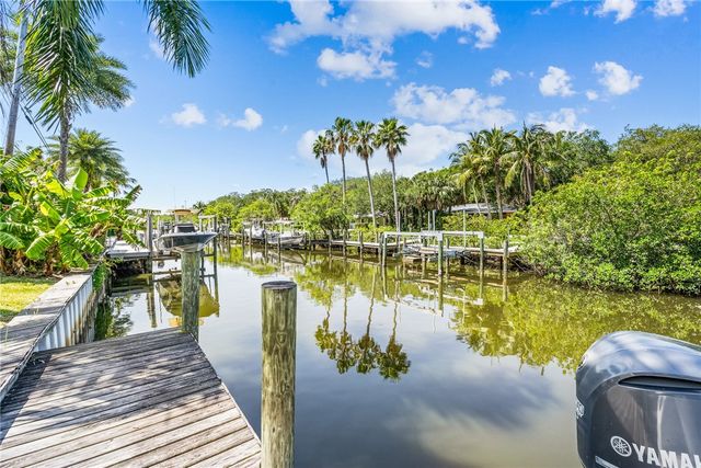 3015 Nassau Drive, Vero Beach, FL 32960