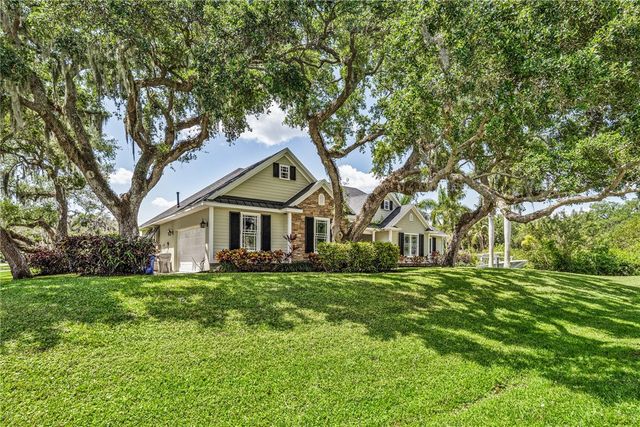 3015 Nassau Drive, Vero Beach, FL 32960