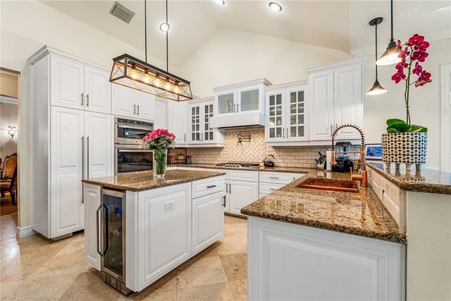 3015 Nassau Drive, Vero Beach, FL 32960