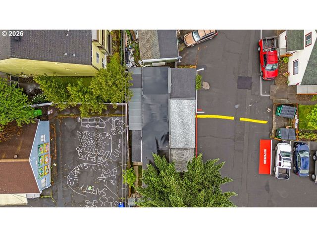 11803 Se DIVISION St 38, Portland, OR 97266