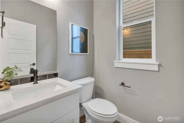 6106 232nd Avenue E, Buckley, WA 98321