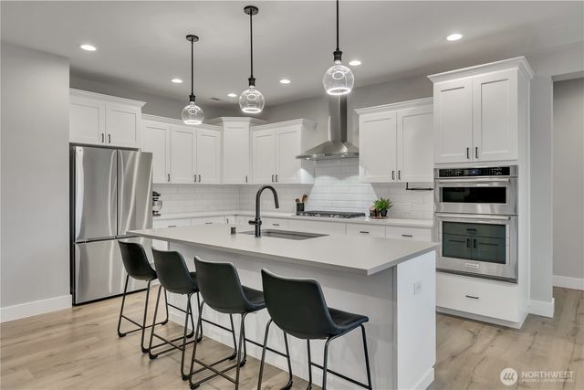 6106 232nd Avenue E, Buckley, WA 98321