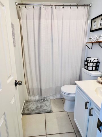 313 Havenwood Lane, Garland, TX 75043