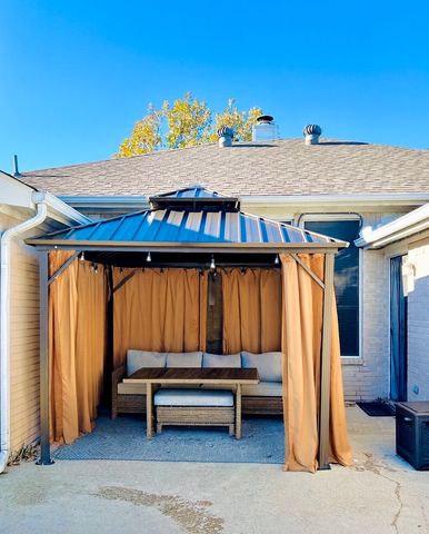 313 Havenwood Lane, Garland, TX 75043