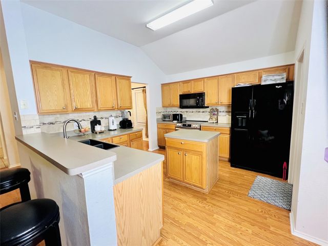 313 Havenwood Lane, Garland, TX 75043