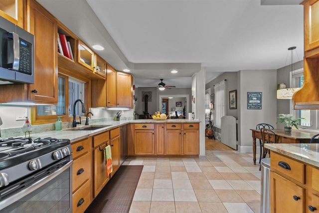 1631 ROYALTON STREET, Waupaca, WI 54981
