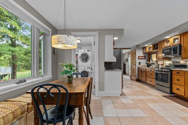 1631 ROYALTON STREET, Waupaca, WI 54981