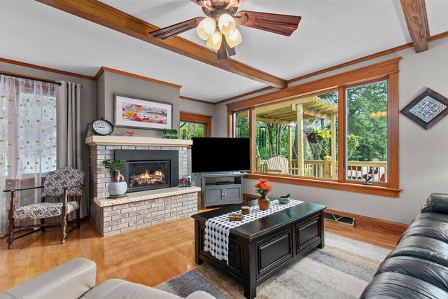 1631 ROYALTON STREET, Waupaca, WI 54981