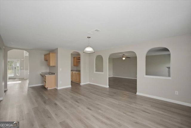185 Arbor Lake Drive, Covington, GA 30016