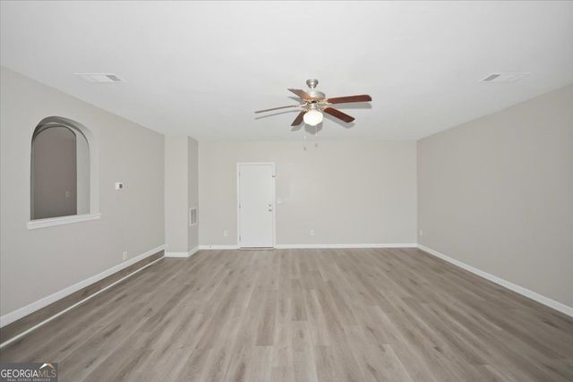 185 Arbor Lake Drive, Covington, GA 30016
