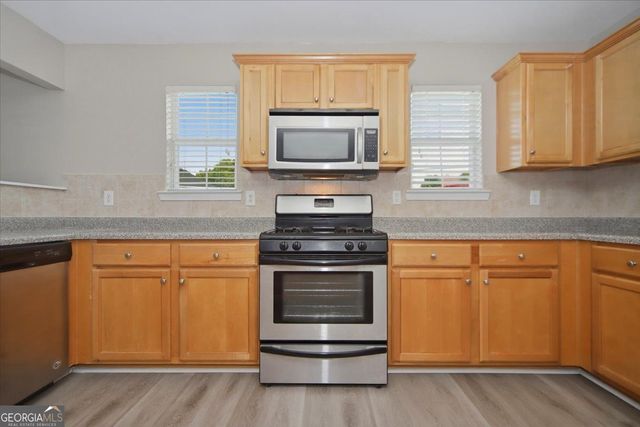 185 Arbor Lake Drive, Covington, GA 30016