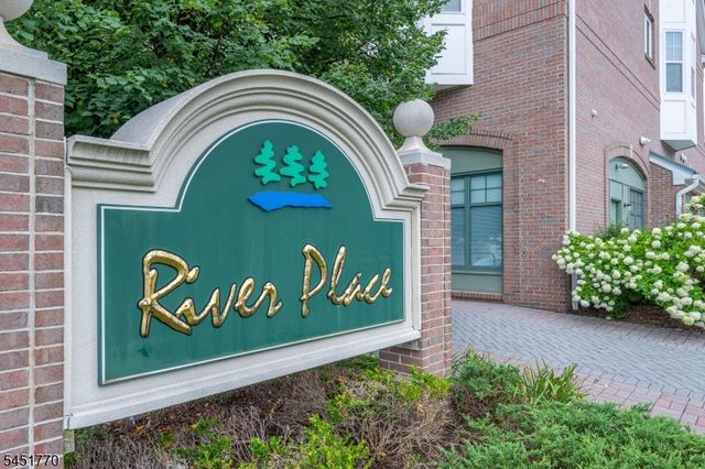 814 River Pl, Butler Boro, NJ 07405