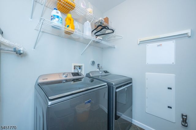 814 River Pl, Butler Boro, NJ 07405