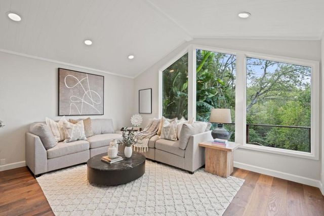 3676 Mcnulty Way, Redwood City, CA 94061
