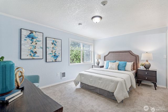 19725 76th Avenue W #B-1, Lynnwood, WA 98036