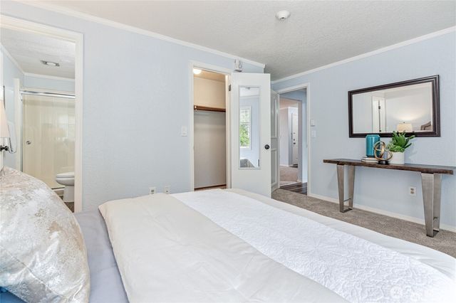 19725 76th Avenue W #B-1, Lynnwood, WA 98036