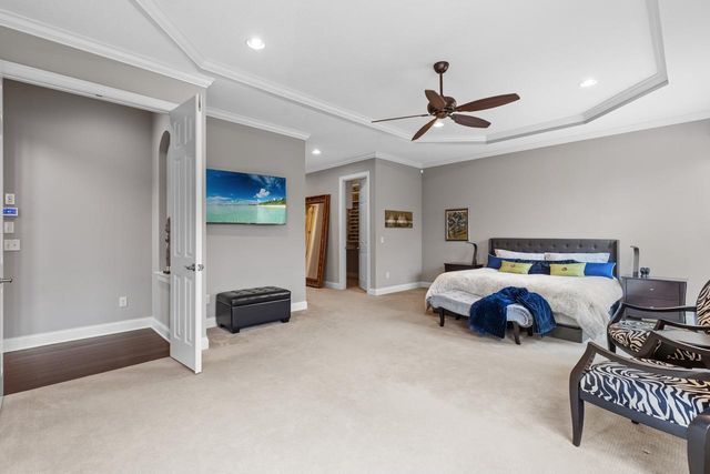 10033 Frederick Place, Eden Prairie, MN 55347