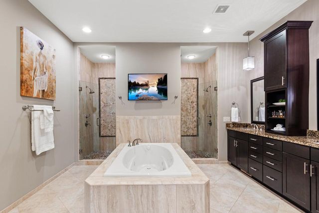 10033 Frederick Place, Eden Prairie, MN 55347