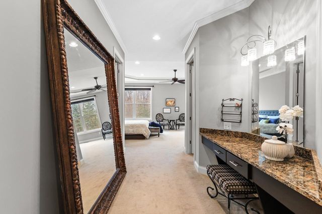 10033 Frederick Place, Eden Prairie, MN 55347