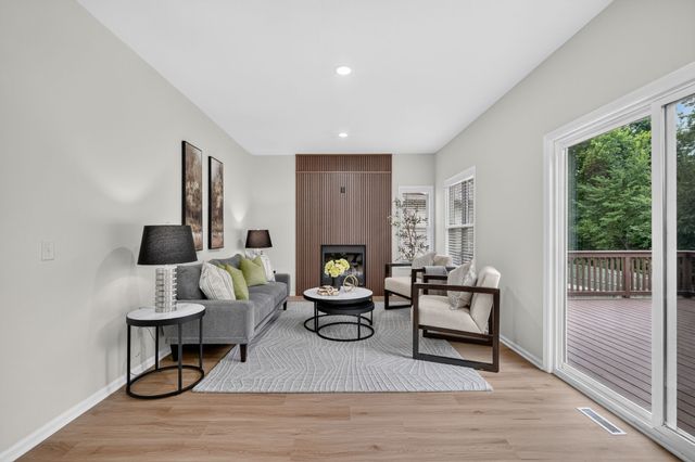 5444 SE 26th Court, Des Moines, IA 50320