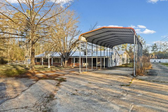 631 Fm 253 Road, Buna, TX 77612