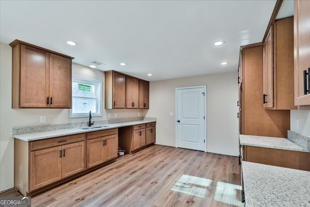 316 WHITE CREEK Loop, Rockmart, GA 30153