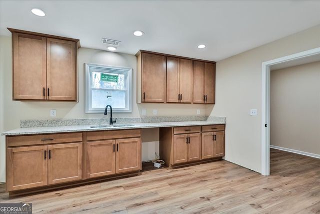 316 WHITE CREEK Loop, Rockmart, GA 30153