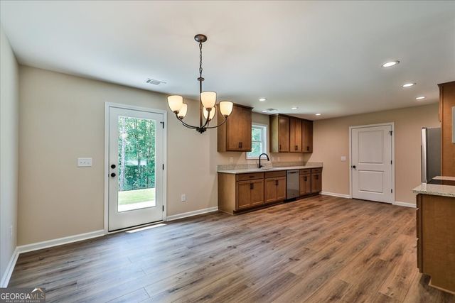 316 WHITE CREEK Loop, Rockmart, GA 30153