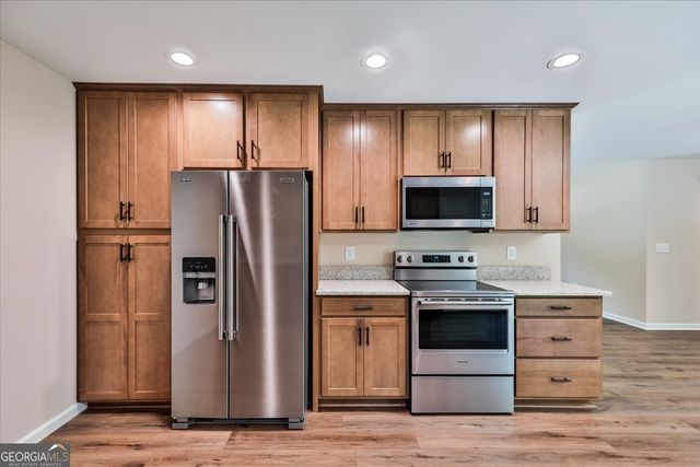 316 WHITE CREEK Loop, Rockmart, GA 30153