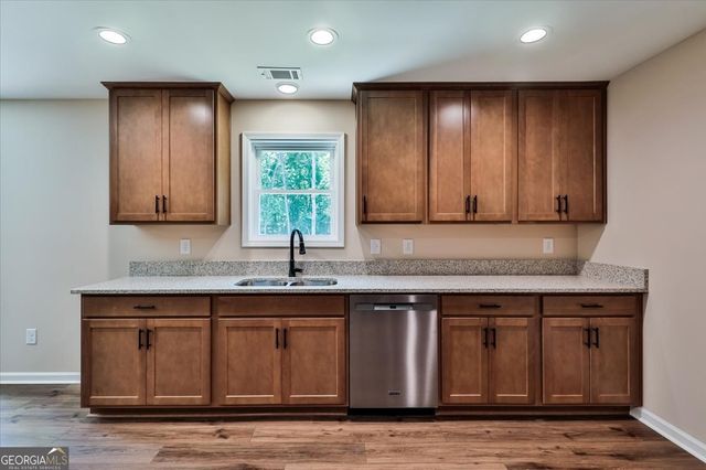316 WHITE CREEK Loop, Rockmart, GA 30153