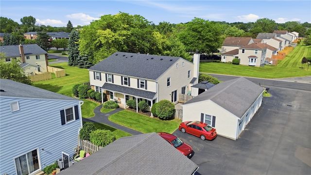 97 Springwood Drive, Webster, NY 14580