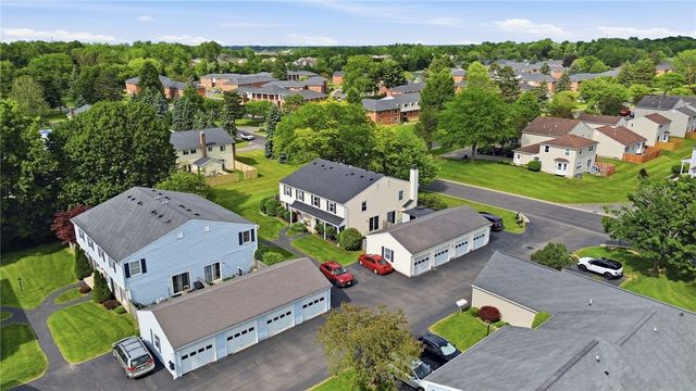 97 Springwood Drive, Webster, NY 14580